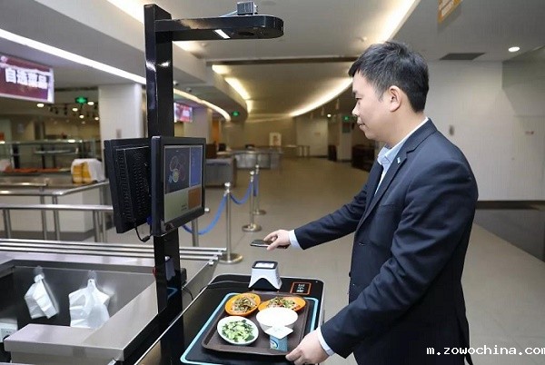 对于南京餐饮企业该如何选择智能食堂系统？